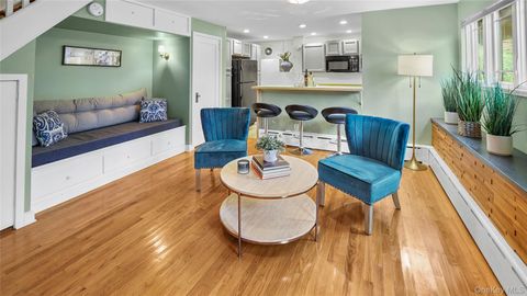 Tiny photo for 4 Bridge Lane, Croton-on-Hudson, NY 10520 (MLS # 930601)