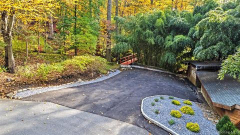 Tiny photo for 4 Bridge Lane, Croton-on-Hudson, NY 10520 (MLS # 930601)