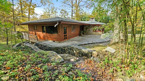 Tiny photo for 4 Bridge Lane, Croton-on-Hudson, NY 10520 (MLS # 930601)