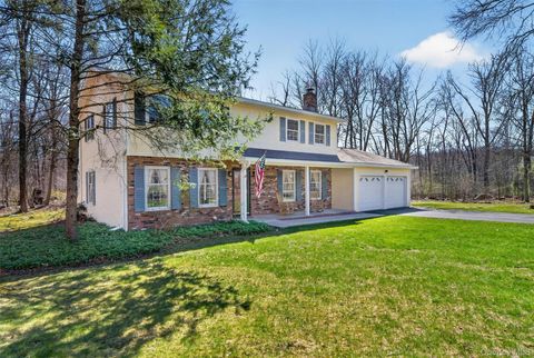 Photo of 27 Sylvia Street, Newburgh, NY 12550 (MLS # 983461)