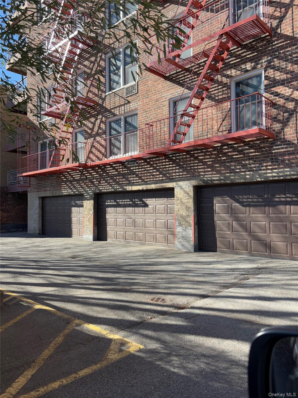 241-20 Northern Blvd 2C