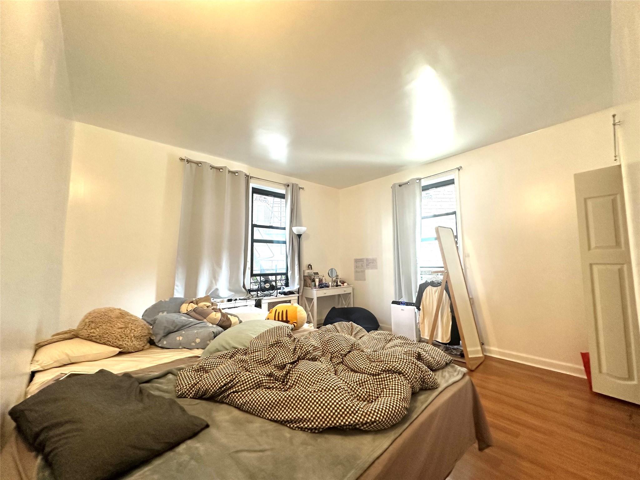 4233 Kissena Boulevard 2D