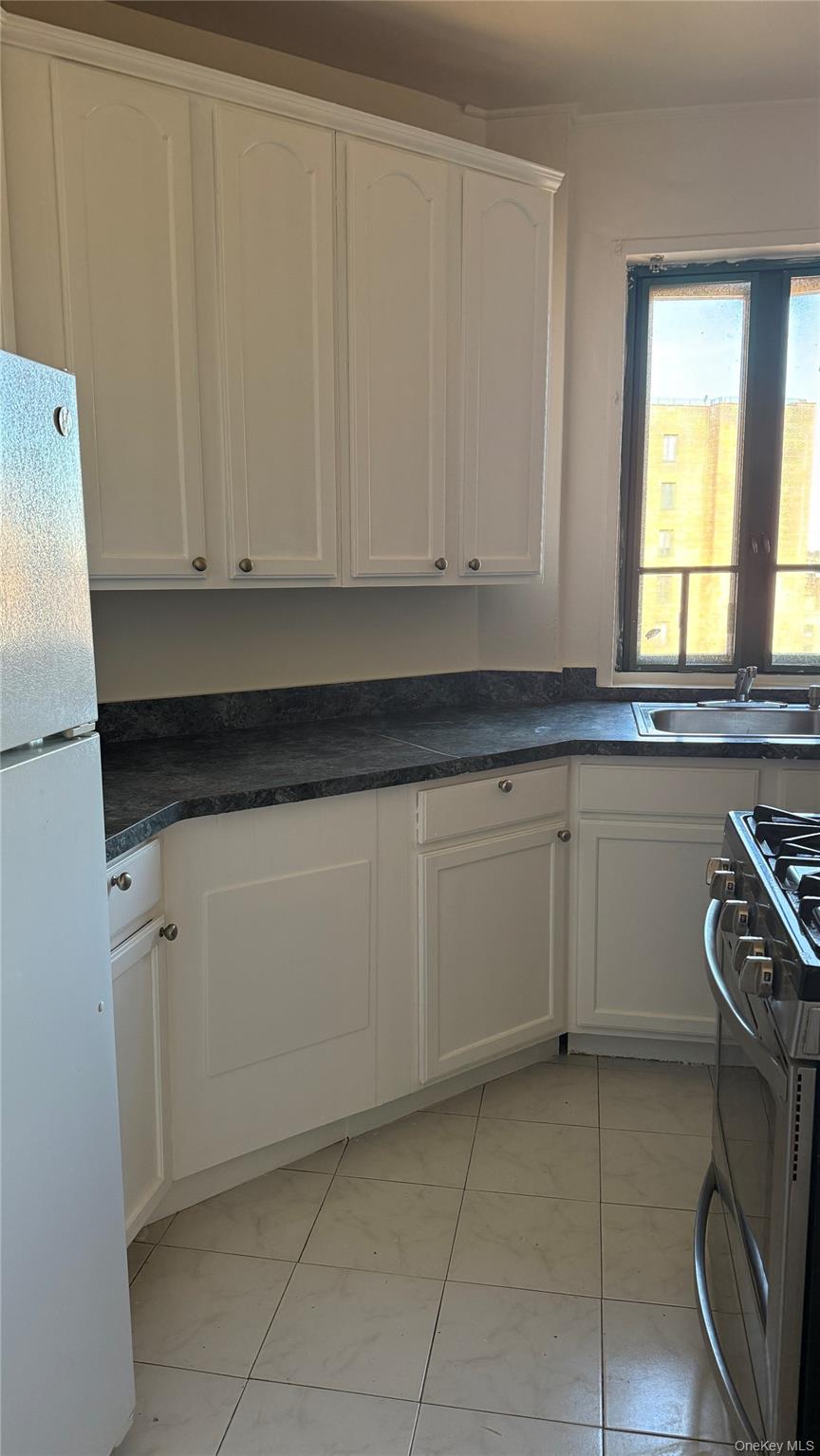 20 Metropolitan Oval 11A