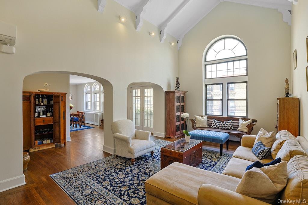 17 N Chatsworth Avenue 6KL