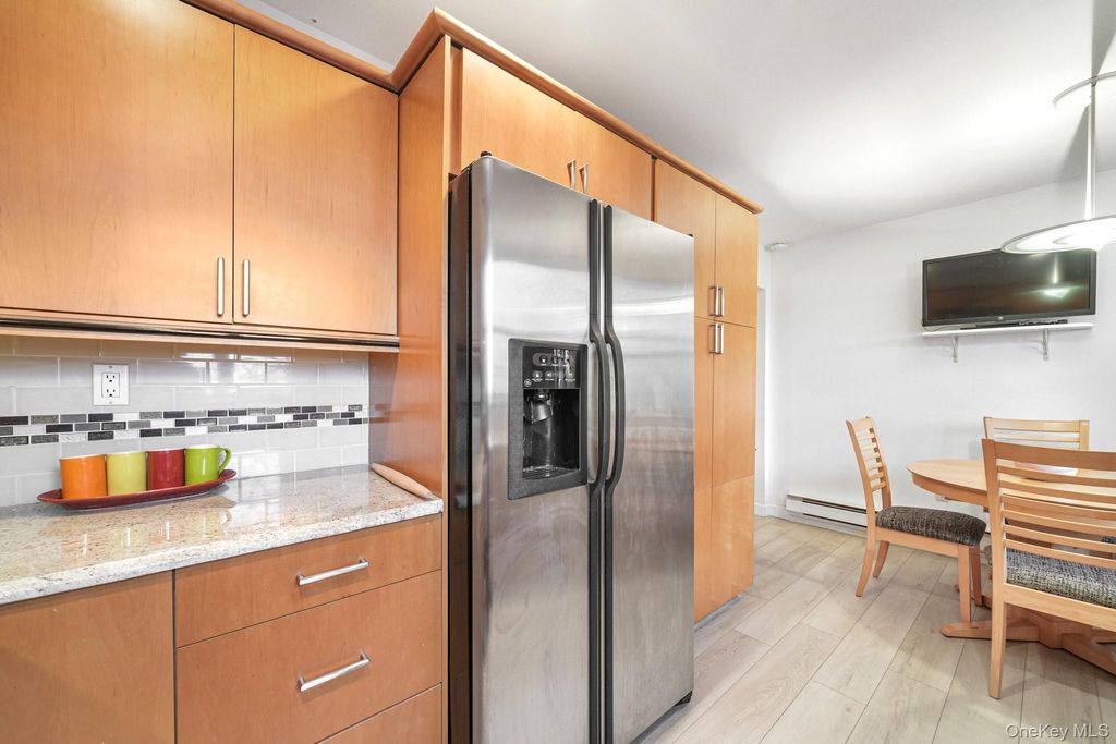 Photo of 713 Sierra Vista Lane, Valley Cottage, NY 10989 (MLS # 936936)