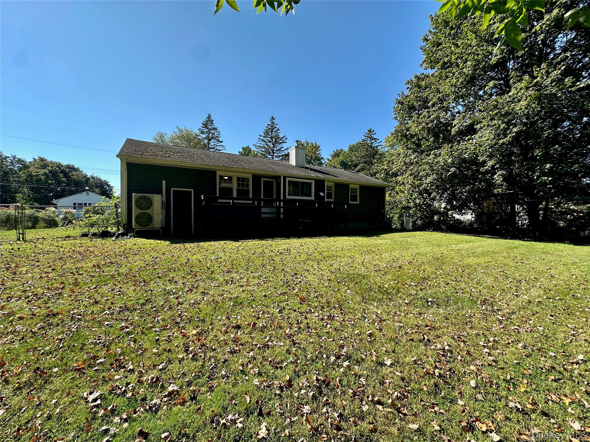 Red Hook, New York 12571, United States, 3 Bedrooms Bedrooms, ,1 BathroomBathrooms,Residential,Active,220143