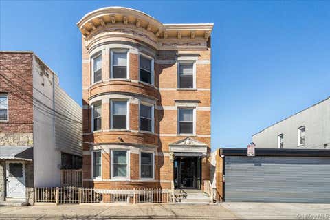 Apartment For Rent - 36-34 11th Street #2F<br/> Astoria, NY 11106