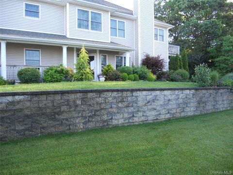 Photo of 601 Willow Pond Drive, Riverhead, NY 11901 (MLS # 1009974)