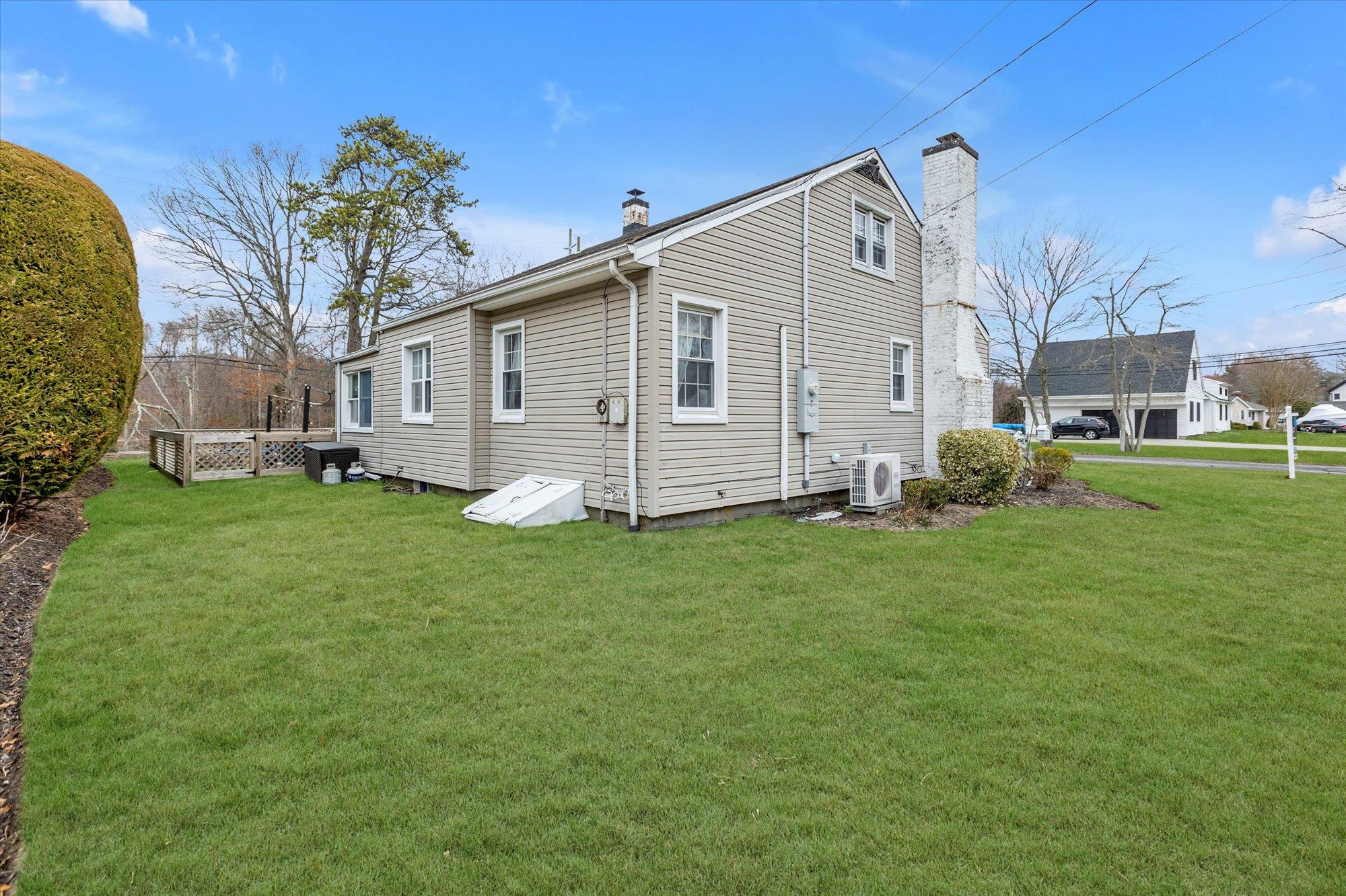 6 Brookway, Oakdale, New York image 19