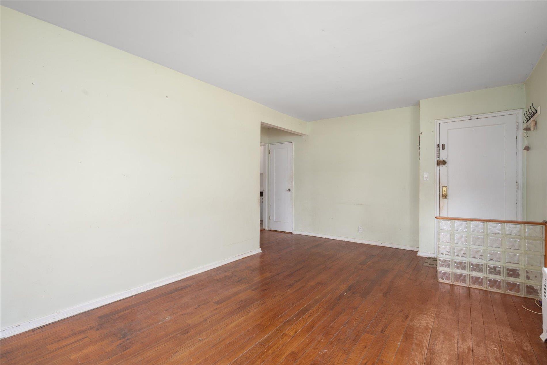 23 West Mill Drive #9A, Hempstead, New York image 5