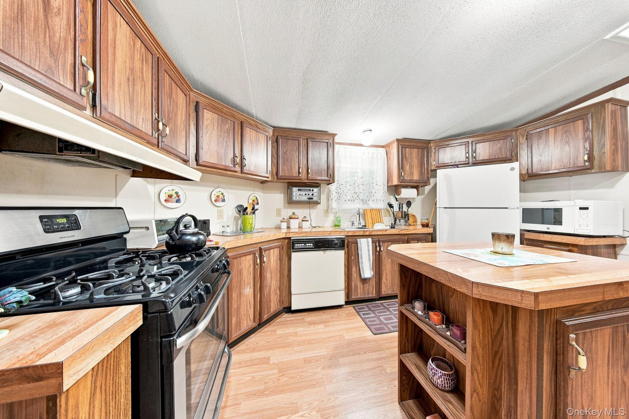 108 Leers Road