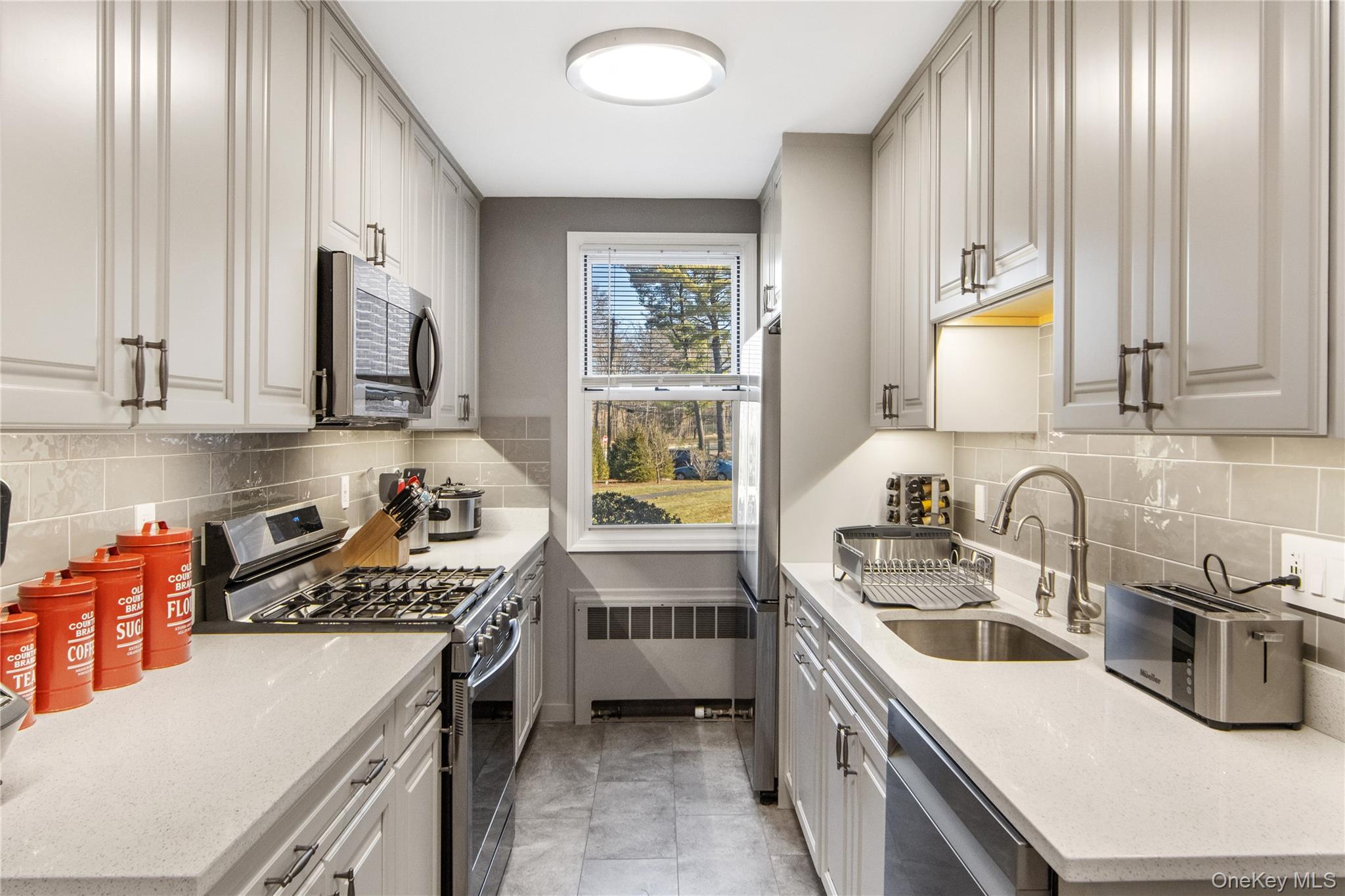 185 Bryant Avenue 1C