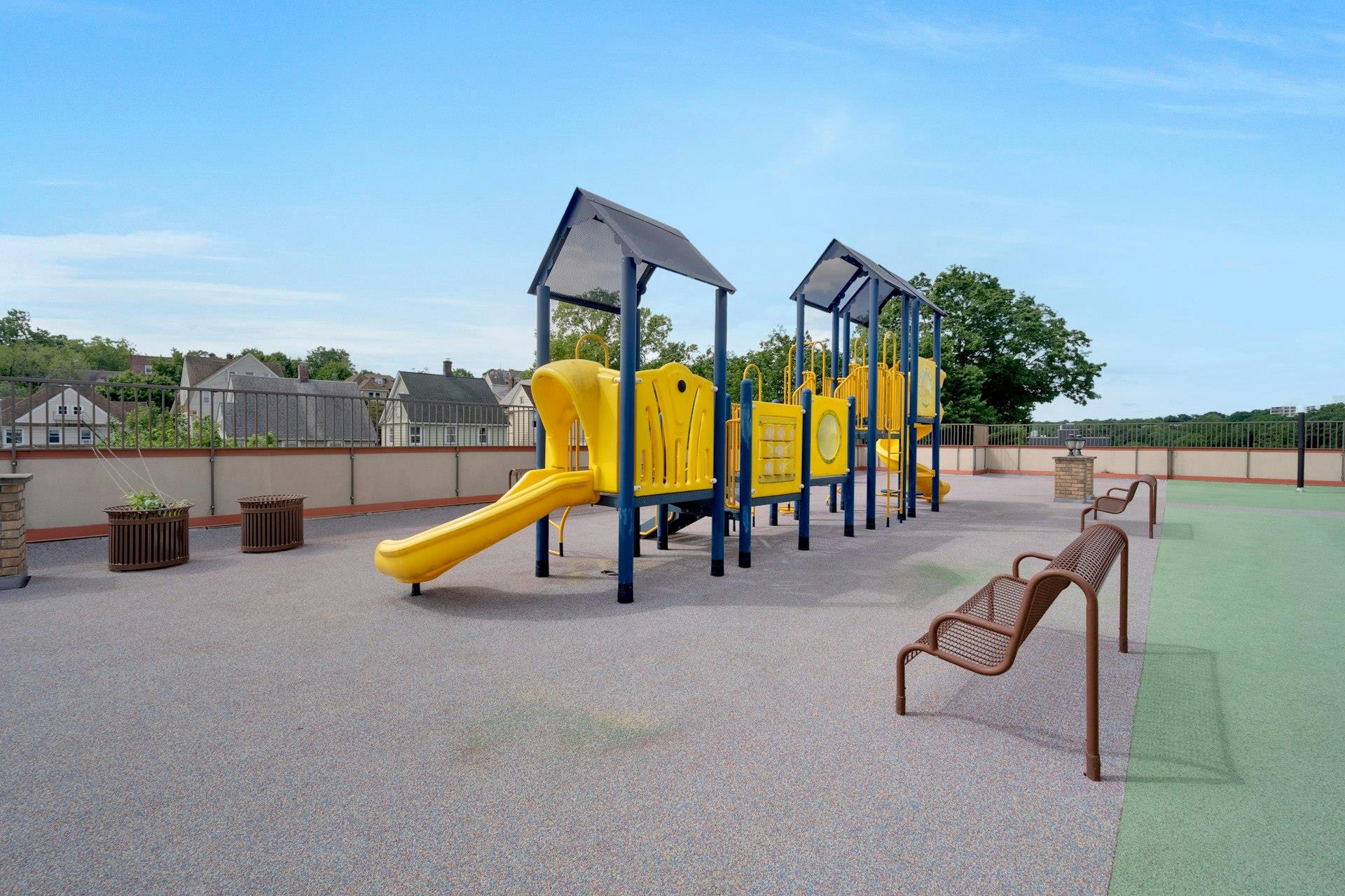 White Plains, New York 10606, United States, 2 Bedrooms Bedrooms, ,2 BathroomsBathrooms,Residential,Active,176580