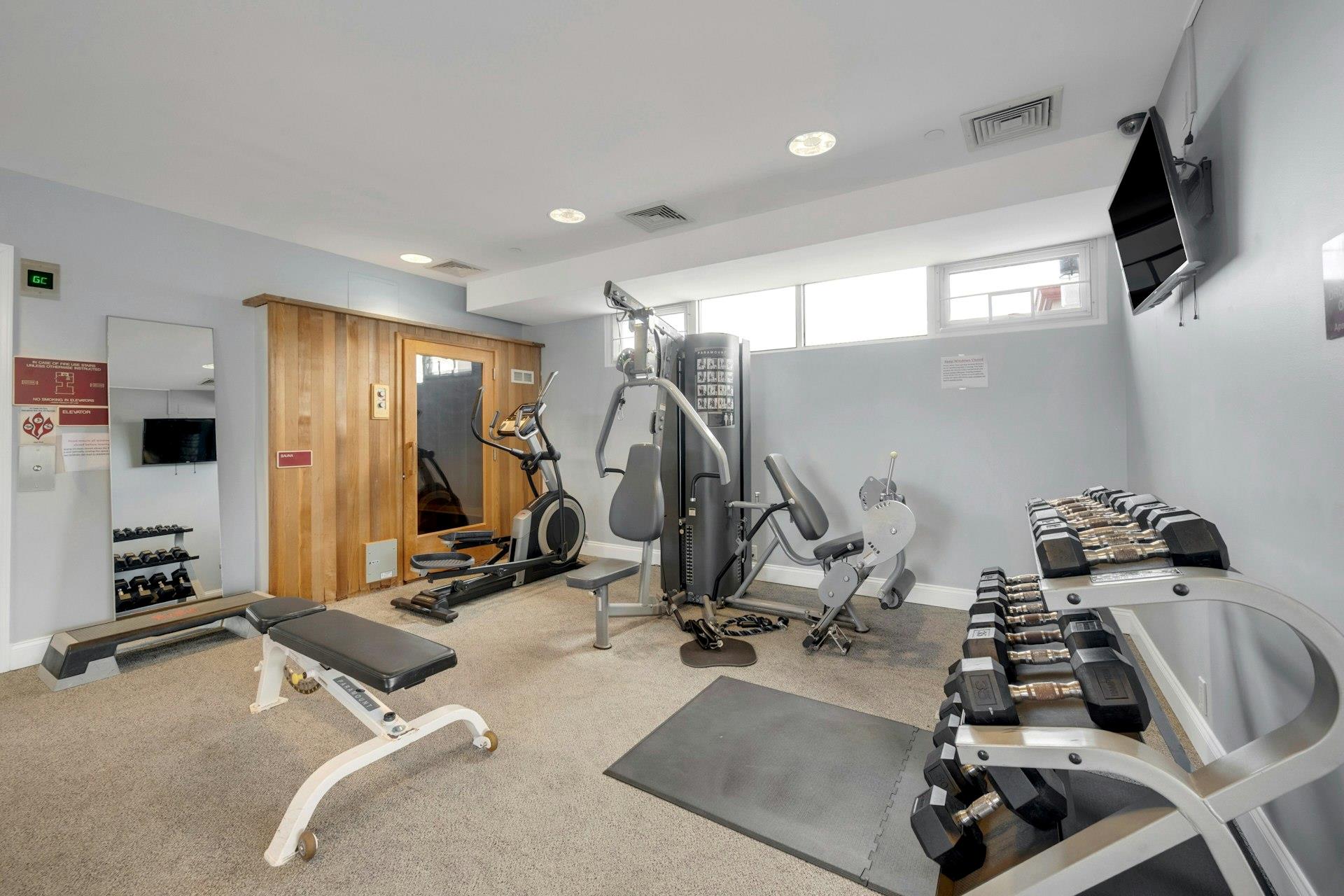 White Plains, New York 10606, United States, 2 Bedrooms Bedrooms, ,2 BathroomsBathrooms,Residential,Active,176580