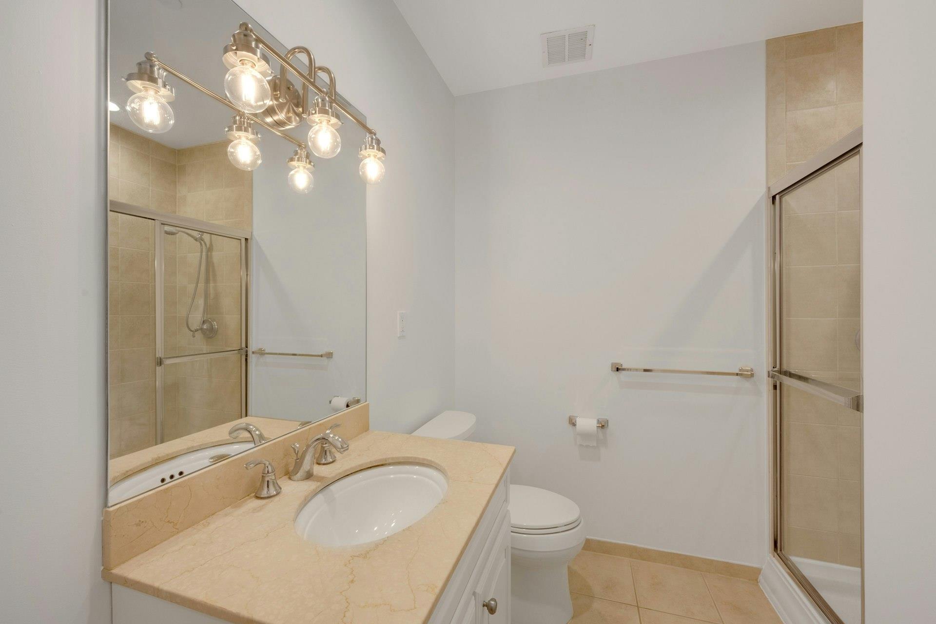 White Plains, New York 10606, United States, 2 Bedrooms Bedrooms, ,2 BathroomsBathrooms,Residential,Active,176580