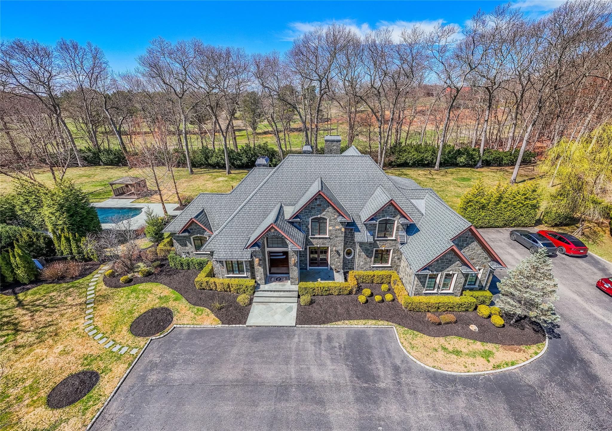11 Victorian Lane