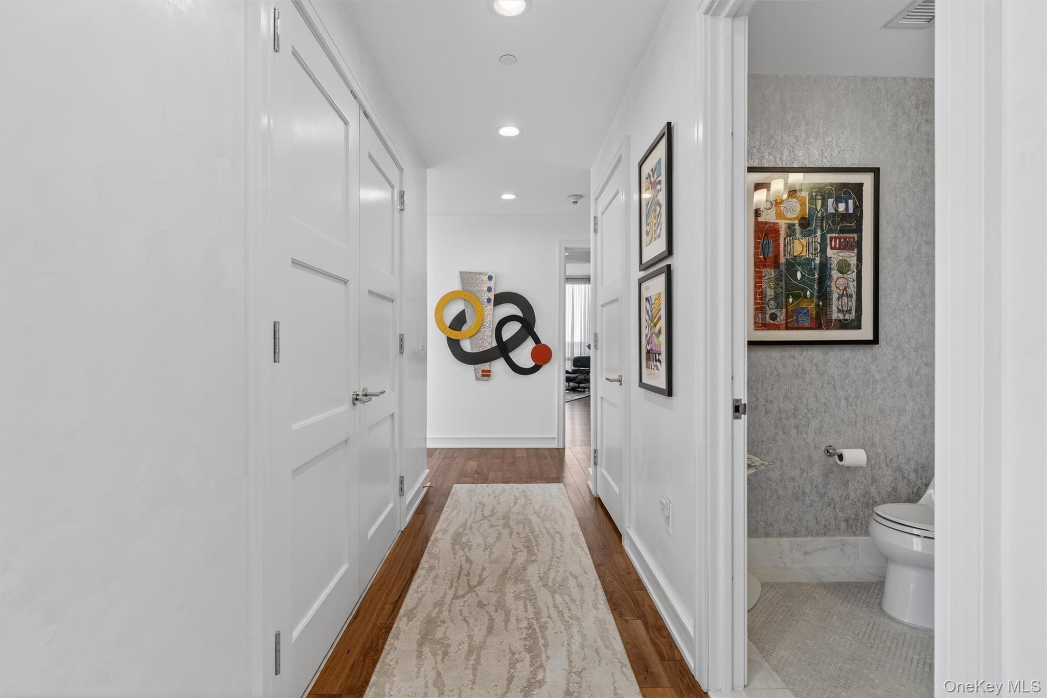 5 Renaissance Square PH6C