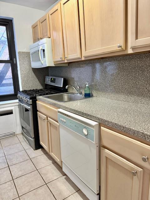 211-06 S 75th Avenue #3A, Oakland Gardens, New York image 4