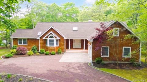 Homes For Sale - 33 Windwood Court<br/> Westhampton, NY 11977
