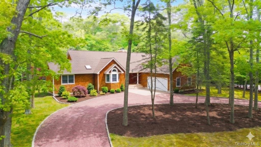 33 Windwood Court