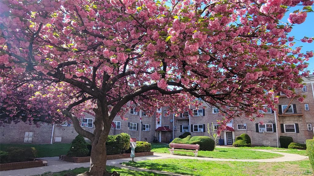 Photo of 66-10 111 Street #3B, Forest Hills, NY 11375 (MLS # 1006939)
