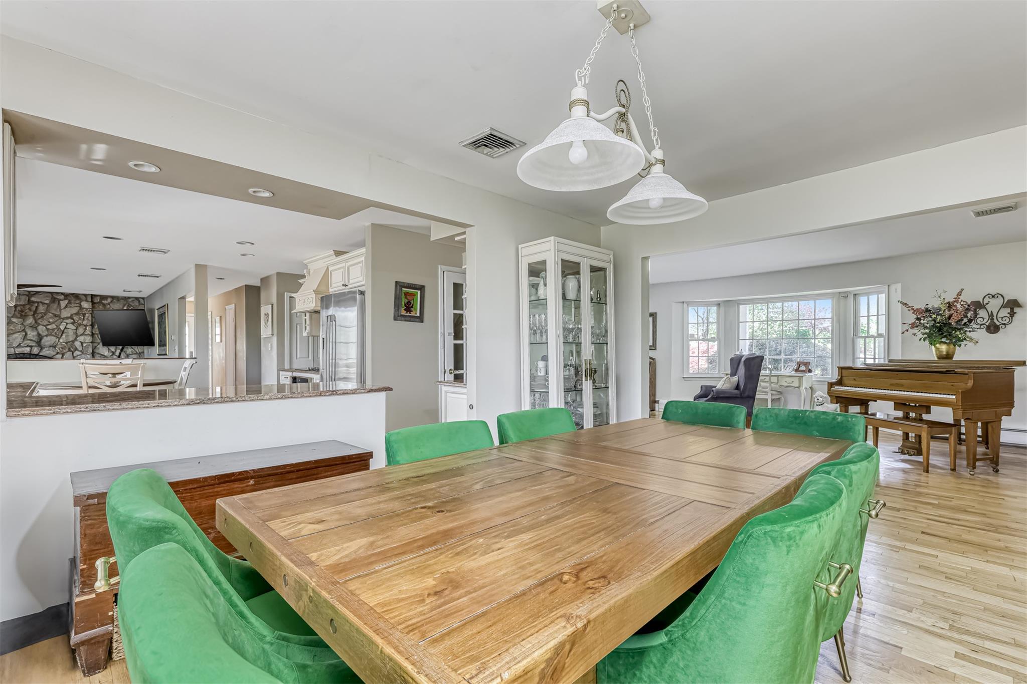 11 Overhill Lane, New City, New York image 7