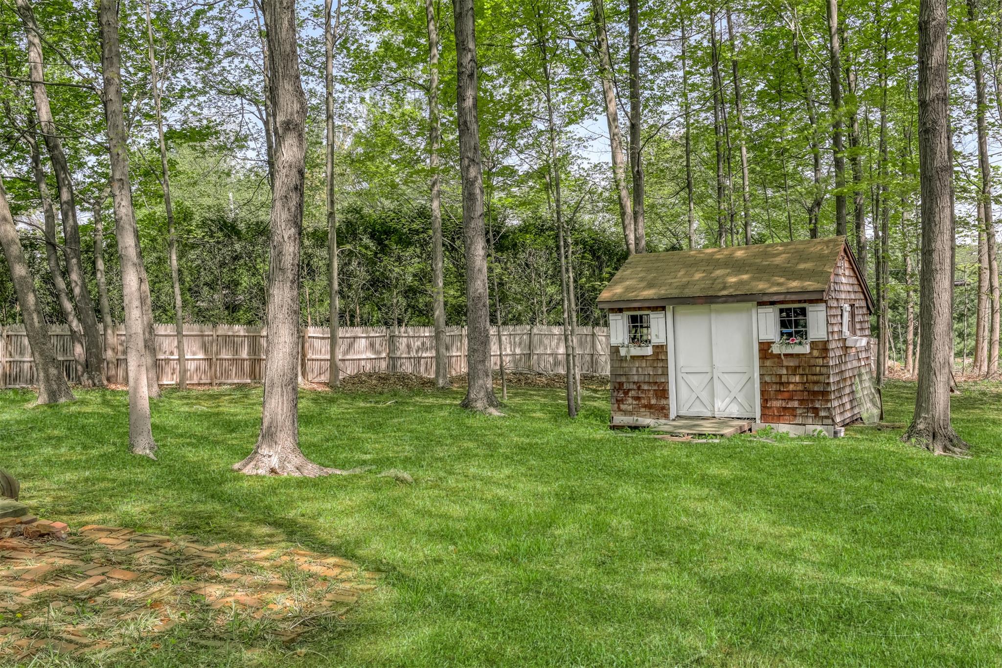 11 Overhill Lane, New City, New York image 22