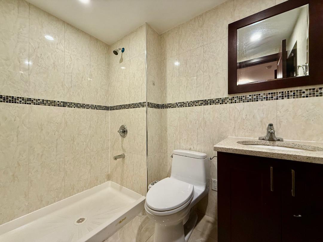 41-42 College Point Boulevard #3E, Flushing, New York image 9