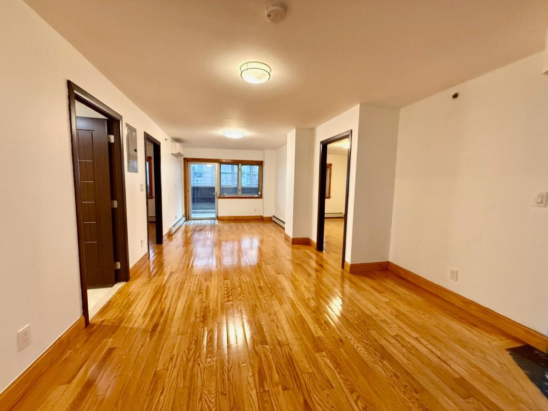 41-42 College Point Boulevard #3E, Flushing, New York image 3