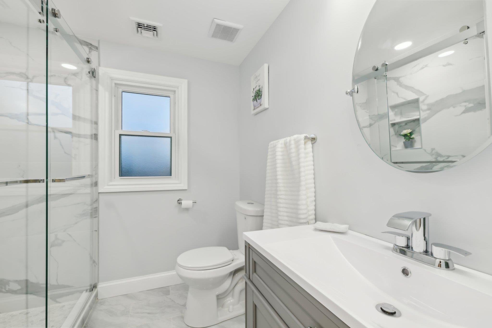 6 Barbara Drive, Farmingdale, New York image 33