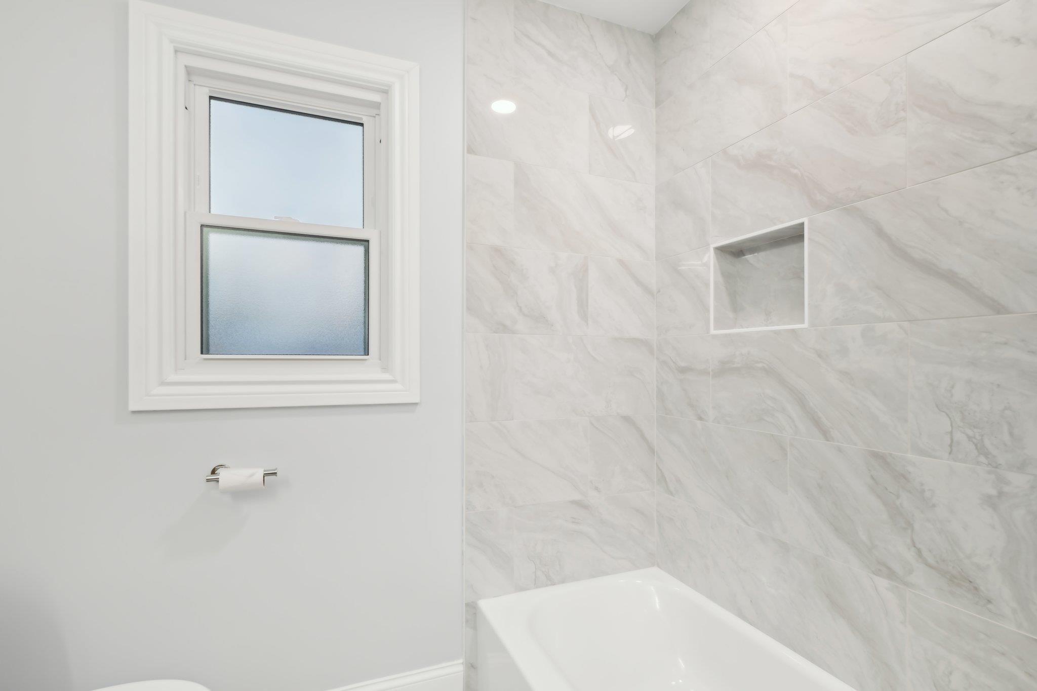 6 Barbara Drive, Farmingdale, New York image 21