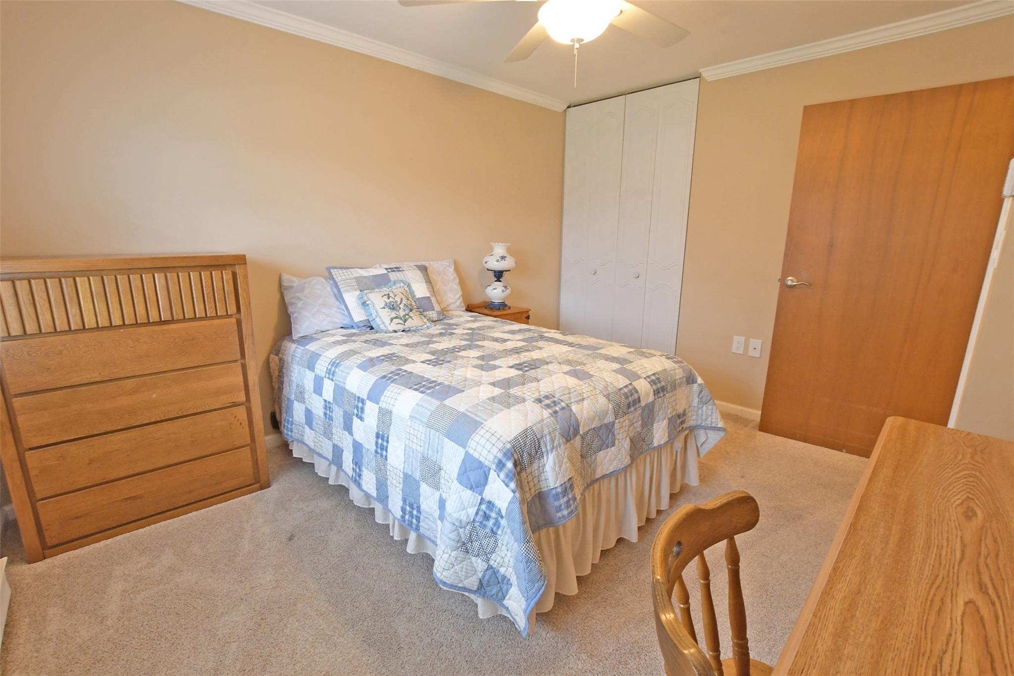 69 Enfield Court #B, Ridge, New York image 18