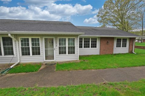69 Enfield Court B Ridge NY 11961