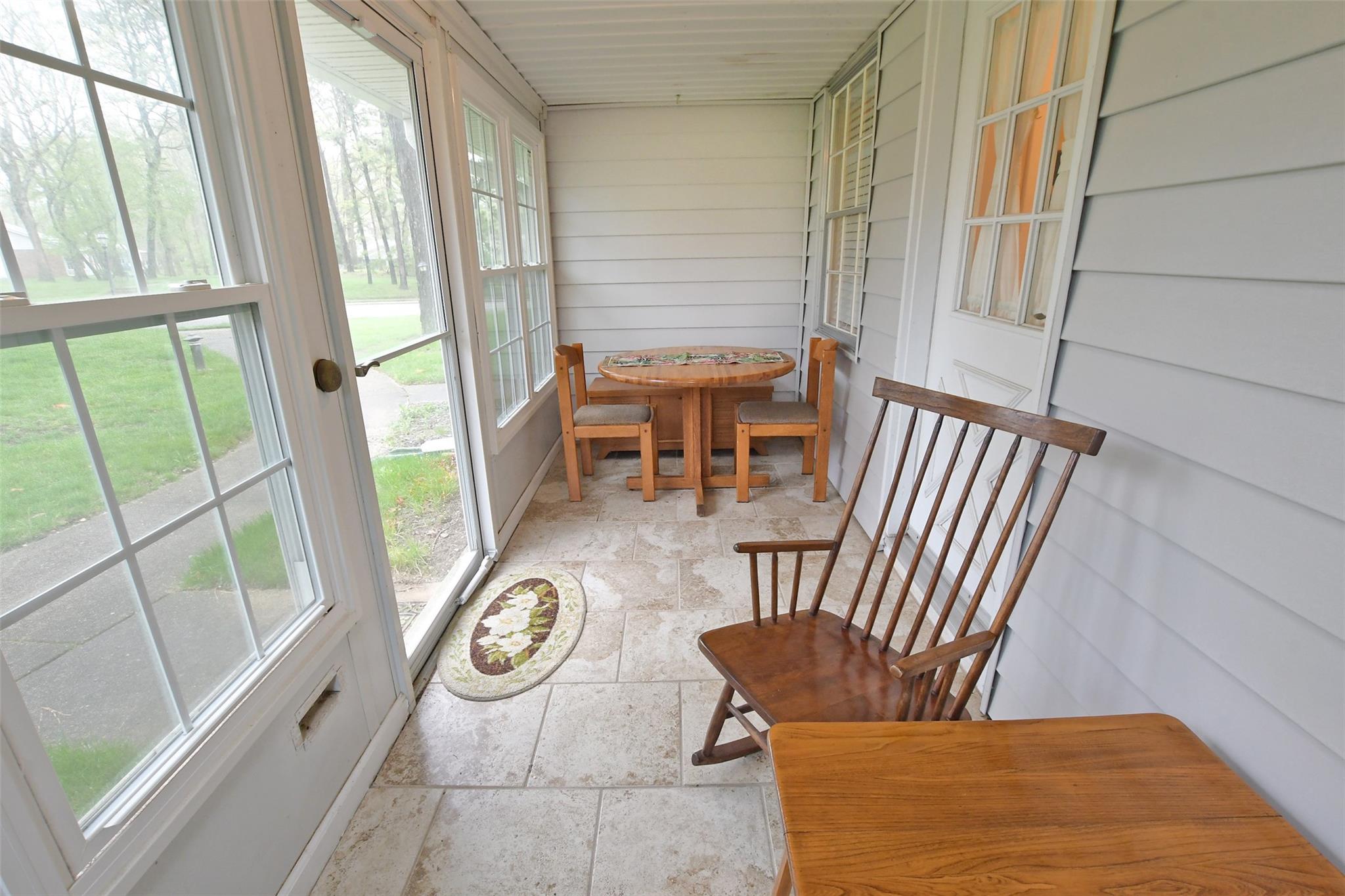 69 Enfield Court #B, Ridge, New York image 21