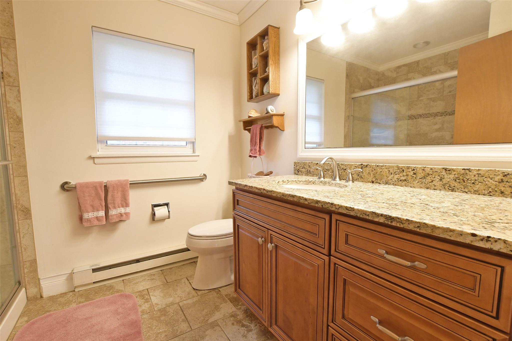69 Enfield Court #B, Ridge, New York image 13