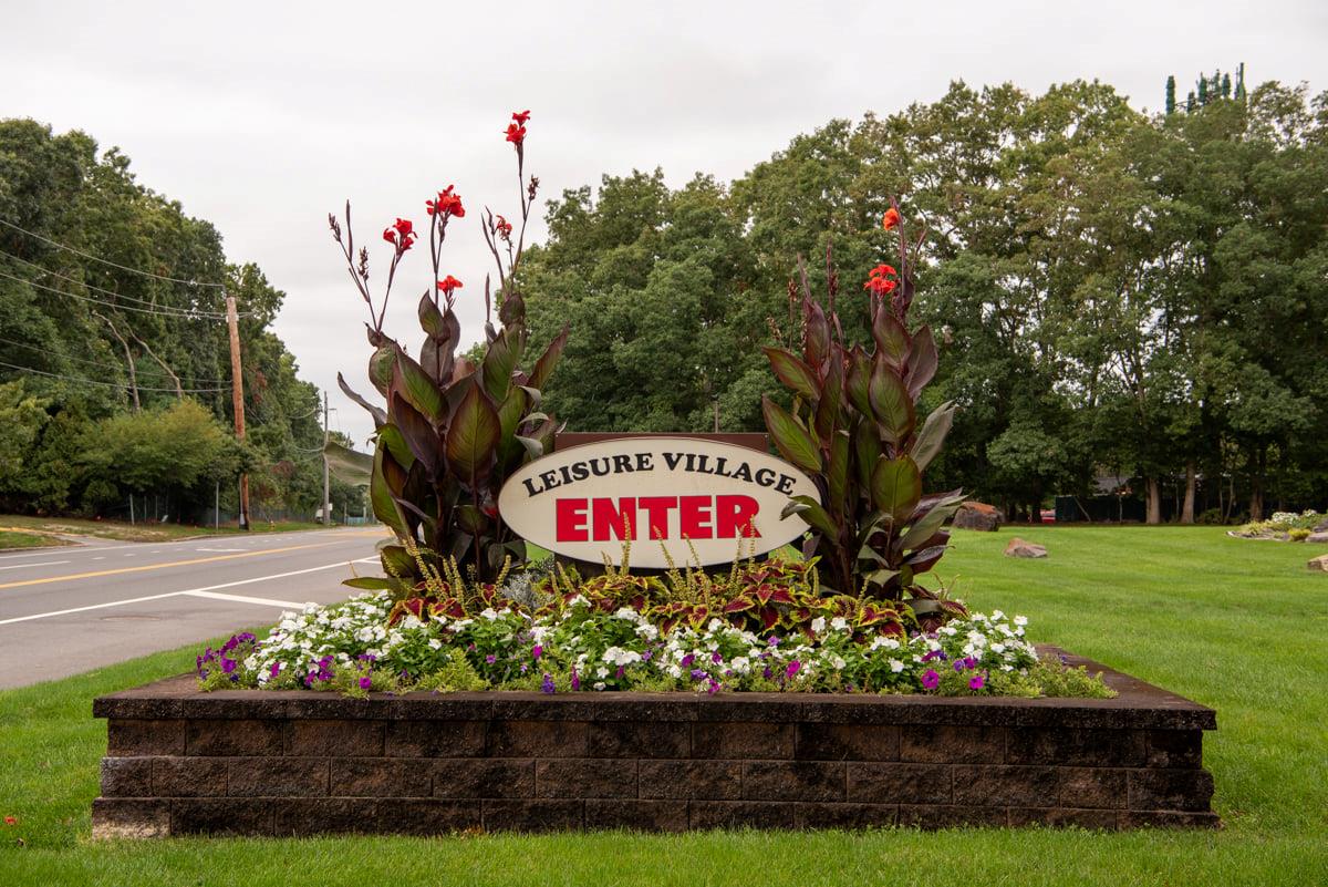 69 Enfield Court #B, Ridge, New York image 23