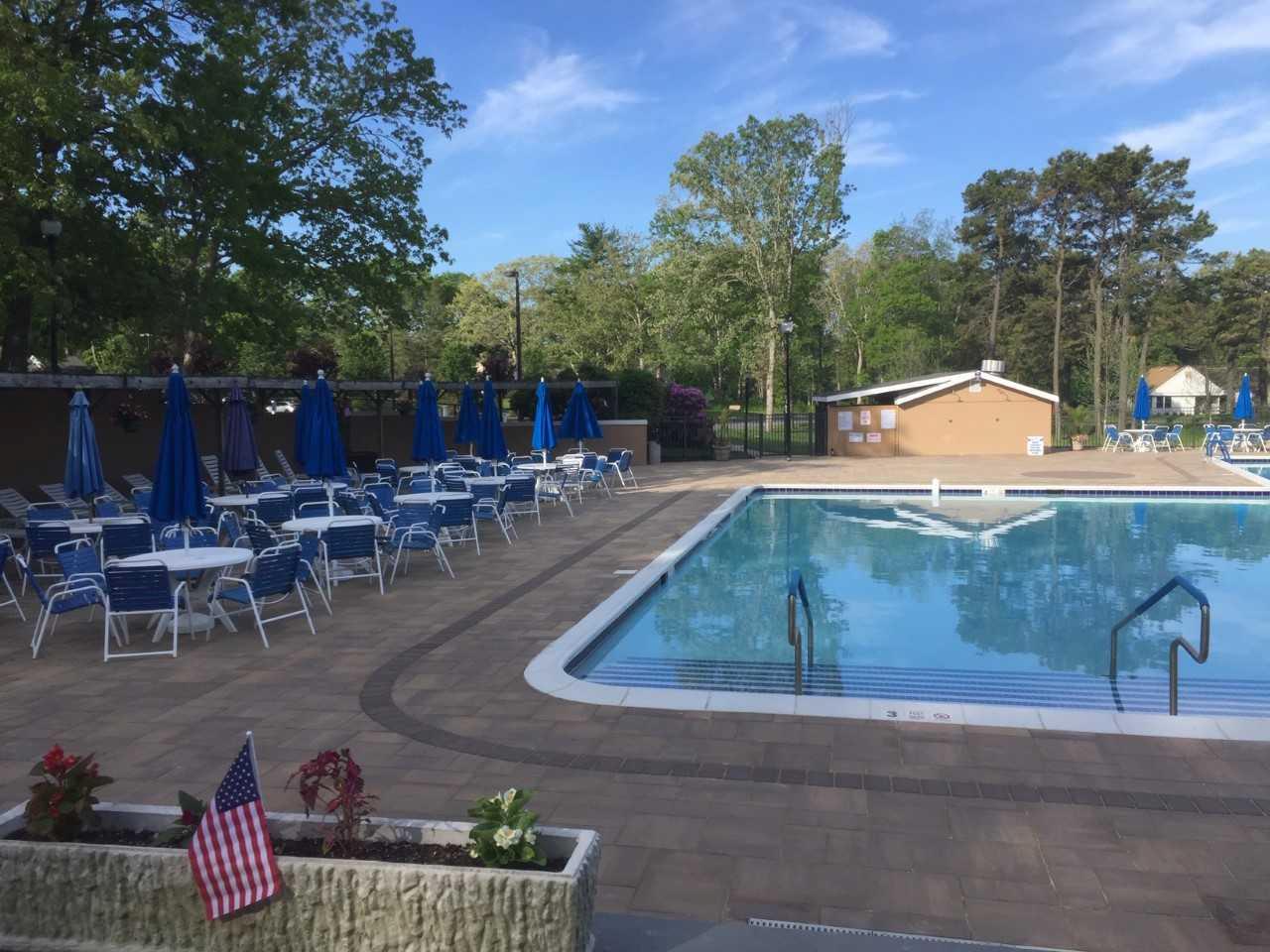69 Enfield Court #B, Ridge, New York image 28