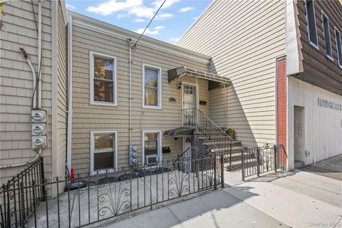 Multifamily For Sale - 43-12 30th Avenue<br/> Astoria, NY 11103