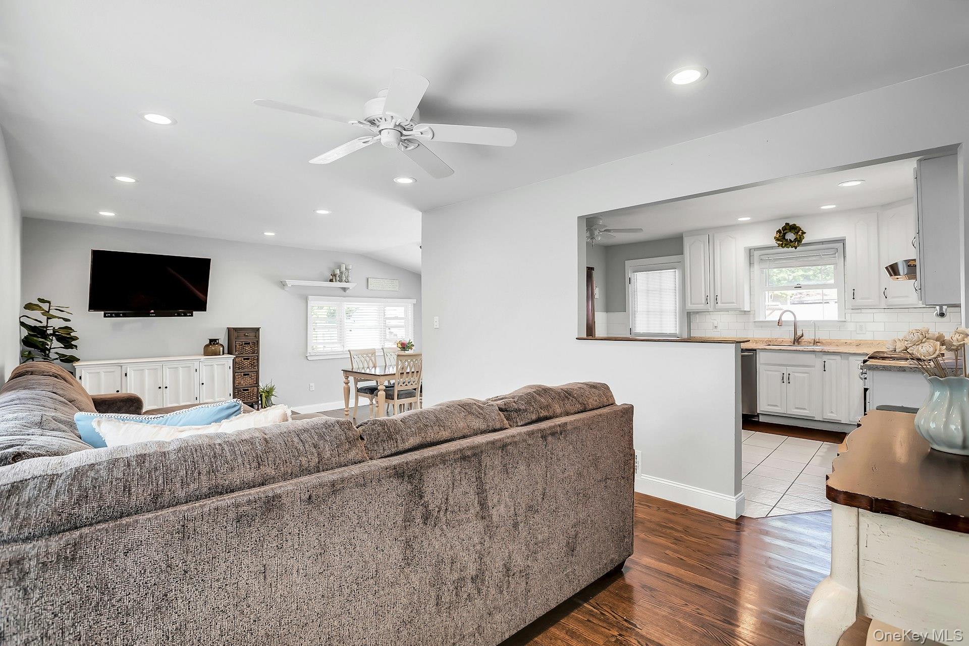 57 Wantagh Avenue