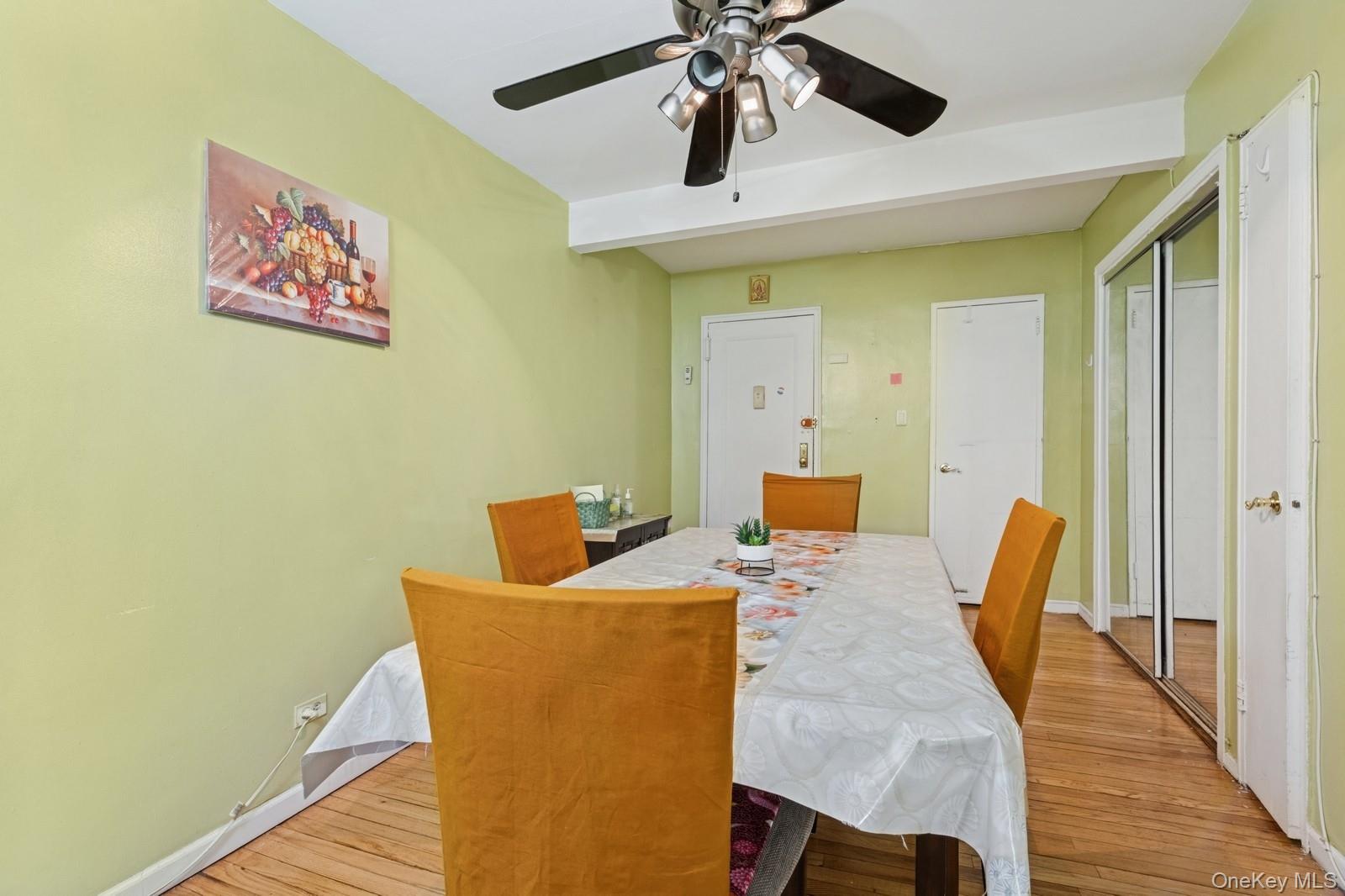 87-30 204 Street A78