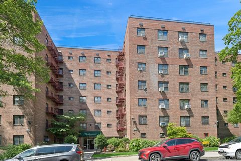 87-30 204 Street A78 Hollis NY 11423