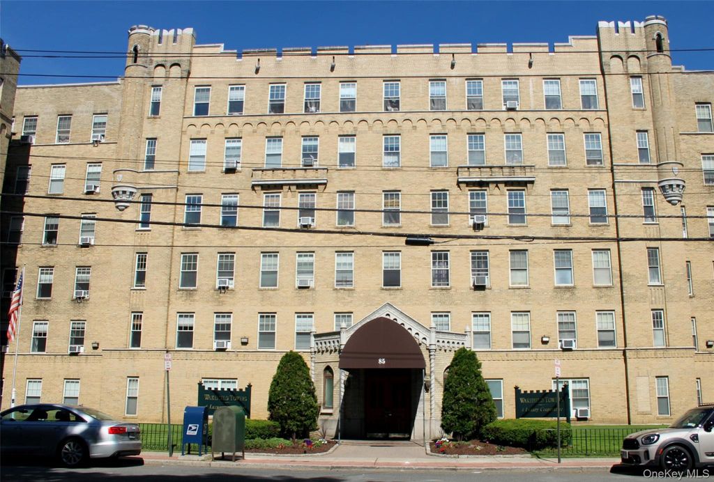 Photo of 85 Bronx River Road #2K, Yonkers, NY 10704 (MLS # 1007213)
