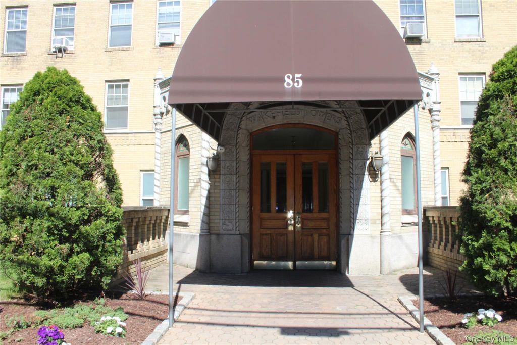 Photo of 85 Bronx River Road #2K, Yonkers, NY 10704 (MLS # 1007213)