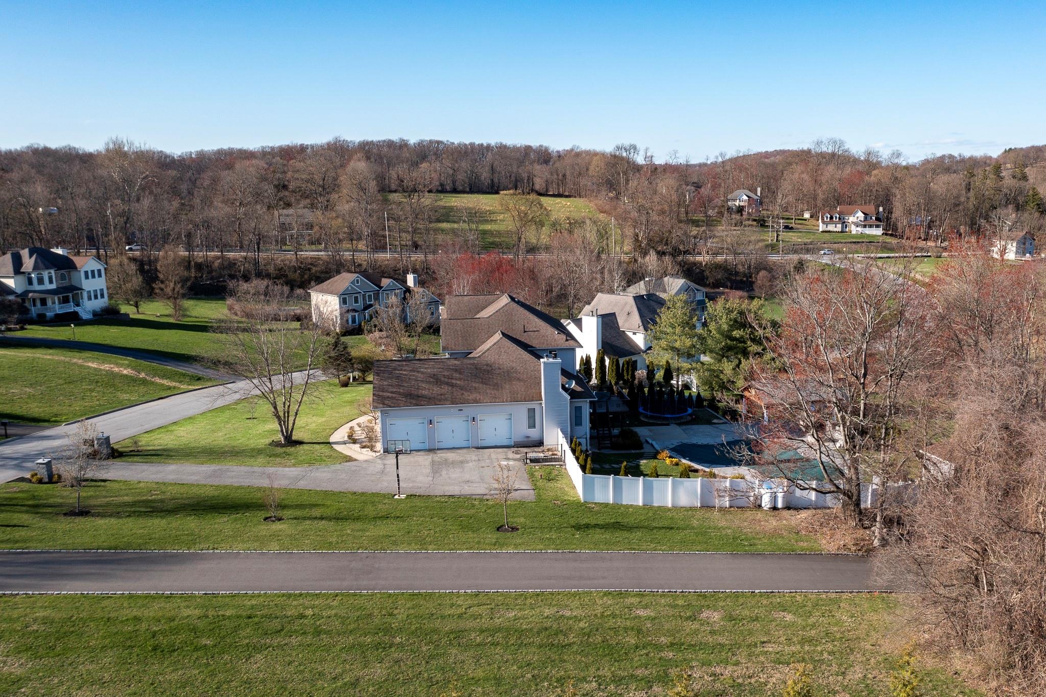 107 Denniston Drive, New Windsor, New York image 4