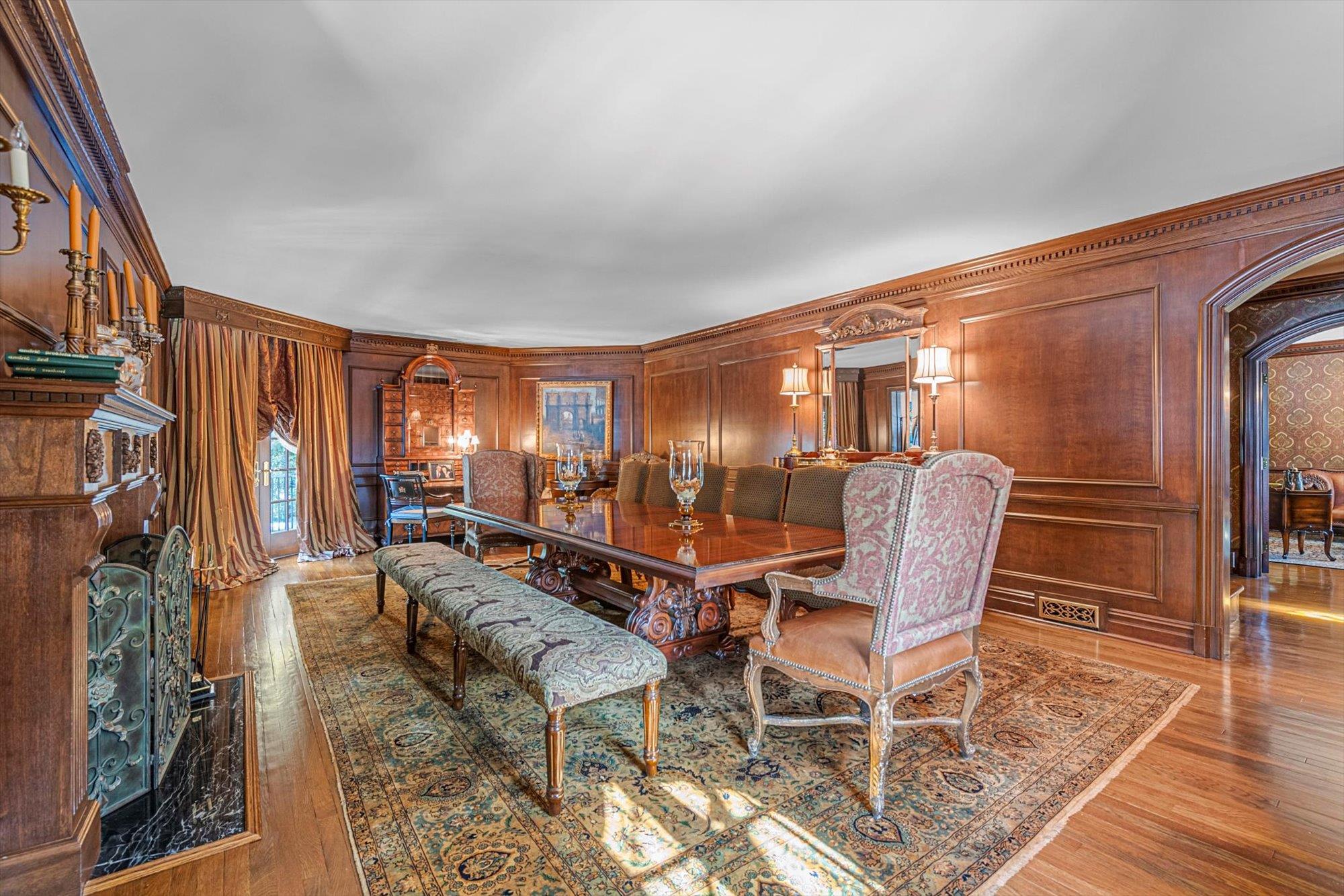 183 Mill Spring Road, Manhasset, New York image 10