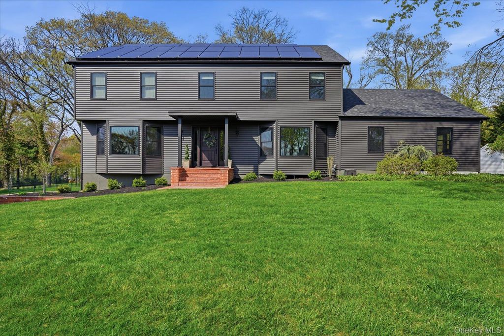 Photo of 21 Audubon Gate, Miller Place, NY 11764 (MLS # 987064)