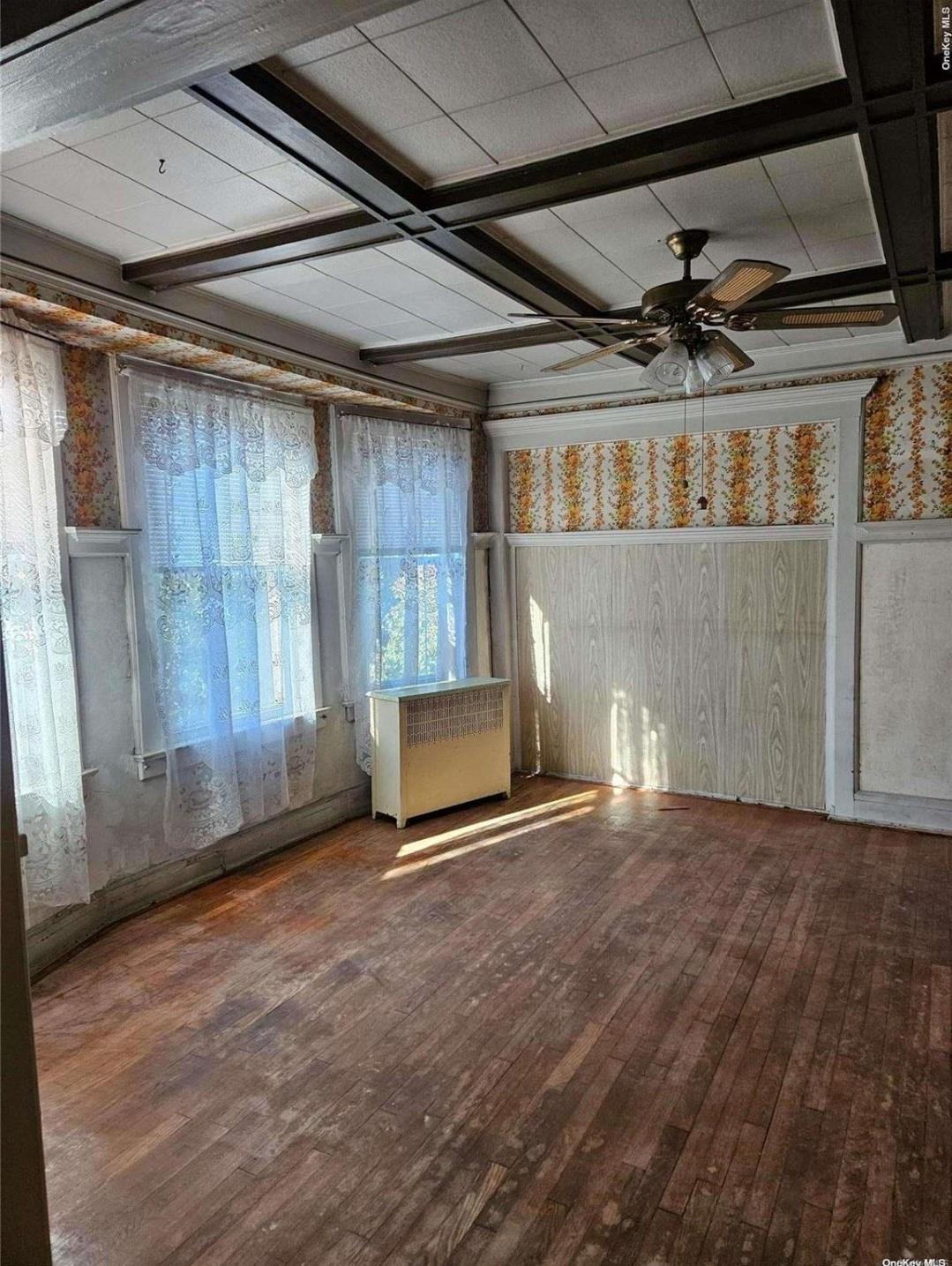 27 Cedar Road, Inwood, New York image 3