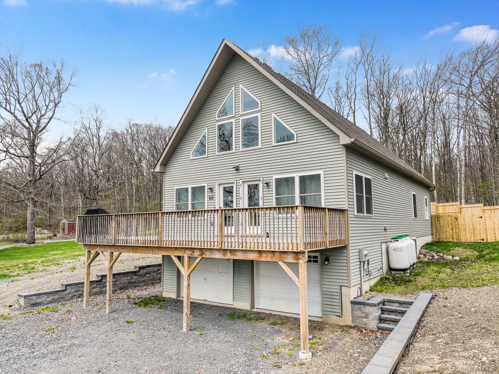 Photo of 164 Shawanga Lodge Road, Bloomingburg, NY 12721 (MLS # 990631)