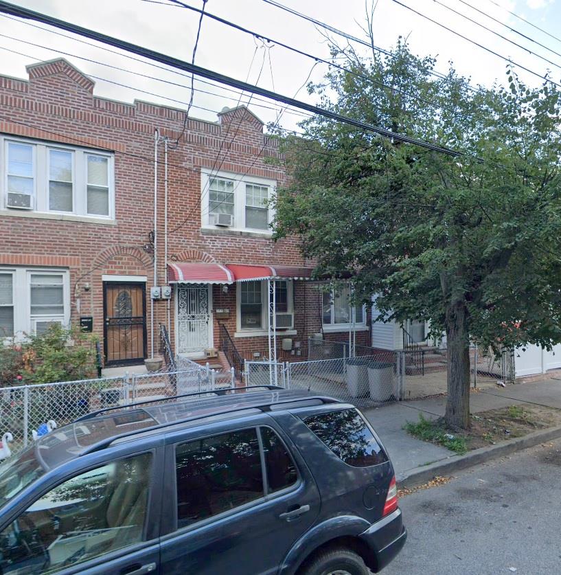 Property for Sale at 145 Street, Jamaica, Queens, NY - Bedrooms: 2 
Bathrooms: 2 
Rooms: 6  - $539,000