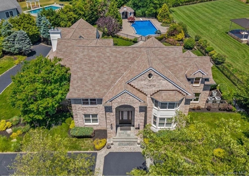 Photo of 38 The Helm, East Islip, NY 11730 (MLS # 1052678)